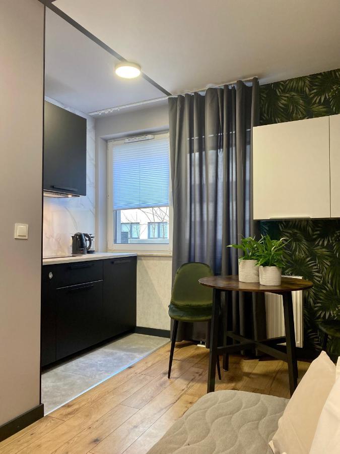 Enes Apartments Legnicka Street B Βρότσλαβ Εξωτερικό φωτογραφία